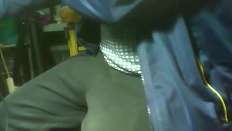 leobauo online show from March 2, 12:57 am