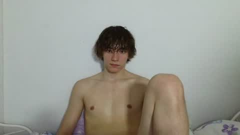 Snapshot of leon_heart666 chatting on July 3, 10:27 pm Leon online show from July 3, 10:27 pm