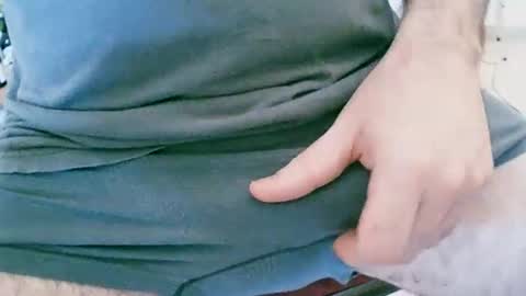 leon_pgorda online show from December 4, 3:21 pm