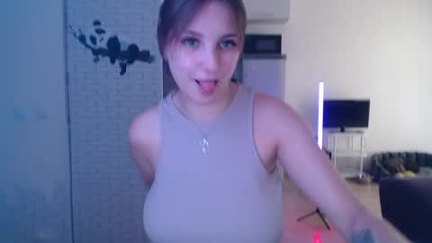 Leonaalove online show from April 1, 11:22 am