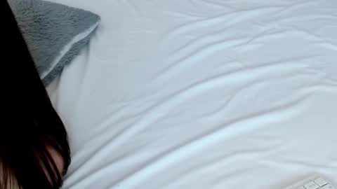 Snapshot of leonacutecam chatting on October 28, 10:01 pm LUCY online show from October 28, 10:01 pm