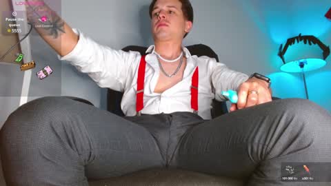 Snapshot of leonal_oconer chatting on January 2, 7:51 pm iam leonal online show from January 2, 7:51 pm