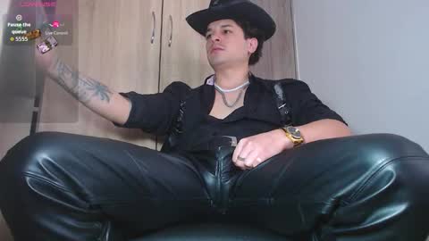 Snapshot of leonal_oconer chatting on October 10, 6:18 pm iam leonal online show from October 10, 6:18 pm