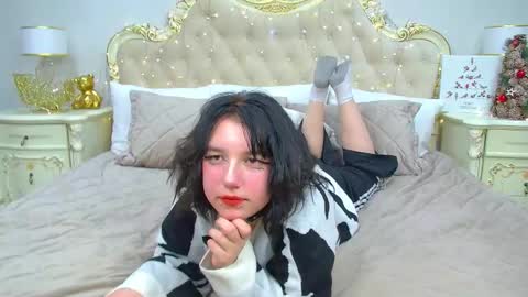 LeonaLeman online show from December 18, 3:55 pm