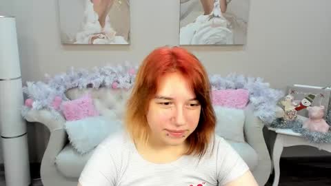 LeonaLeman online show from January 14, 6:45 am