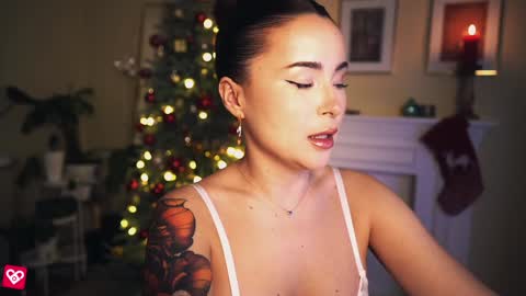 Leo online show from December 20, 12:19 am