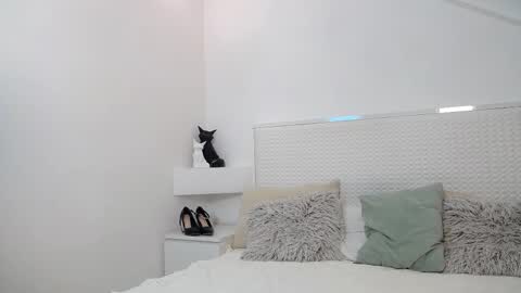 Leone Noir online show from January 17, 7:57 am