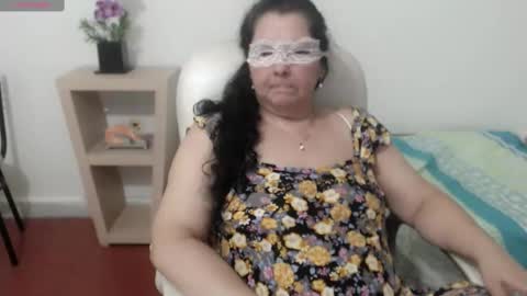 Snapshot of leonela_69 chatting on February 19, 12:03 am leonela online show from February 19, 12:03 am