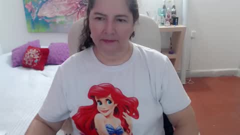 leonela   online show from March 25, 3:01 am