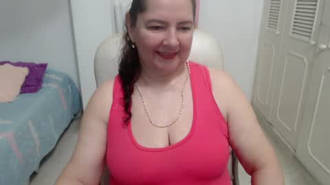 leonela   online show from July 14, 12:35 am