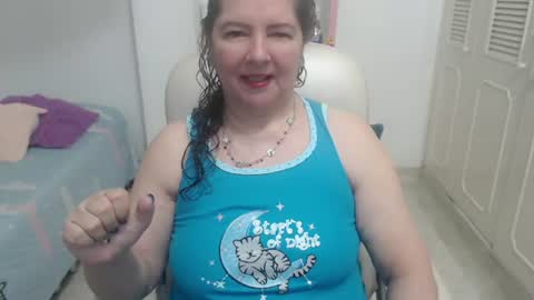 leonela   online show from July 16, 11:55 pm