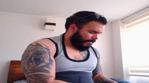Snapshot of leonidas_murfi71 chatting on March 12, 3:29 pm leonidas_murfi71 online show from March 12, 3:29 pm
