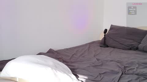 leonlure online show from February 14, 9:39 am