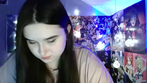 Snapshot of leraaa72 chatting on December 2, 2:08 pm little secret online show from December 2, 2:08 pm
