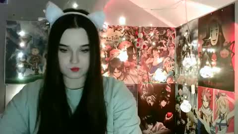 Snapshot of leraaa72 chatting on December 4, 10:57 am little secret online show from December 4, 10:57 am