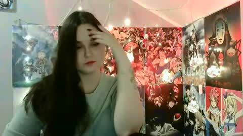 Snapshot of leraaa72 chatting on December 6, 4:36 am little secret online show from December 6, 4:36 am