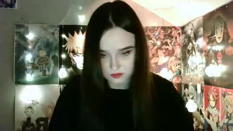 Snapshot of leraaa72 chatting on December 20, 10:27 am little secret online show from December 20, 10:27 am
