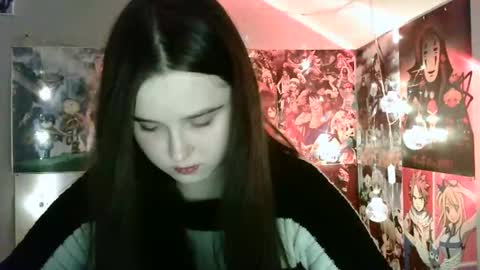 Snapshot of leraaa72 chatting on December 25, 10:17 am little secret online show from December 25, 10:17 am
