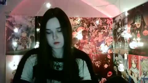Snapshot of leraaa72 chatting on January 3, 7:27 am little secret online show from January 3, 7:27 am