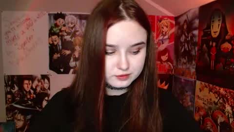 Snapshot of leraaa72 chatting on September 11, 9:09 am little secret online show from September 11, 9:09 am