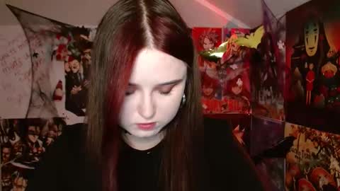 Snapshot of leraaa72 chatting on October 2, 6:09 am little secret online show from October 2, 6:09 am
