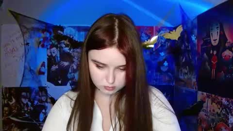 Snapshot of leraaa72 chatting on October 10, 6:23 am little secret online show from October 10, 6:23 am