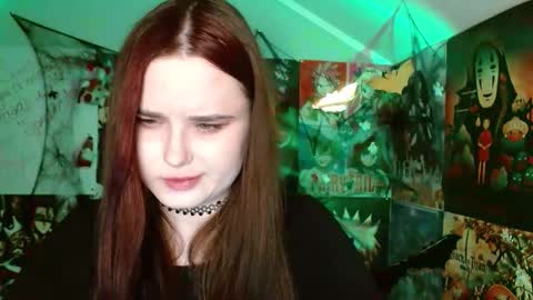 Snapshot of leraaa72 chatting on October 11, 6:39 pm little secret online show from October 11, 6:39 pm
