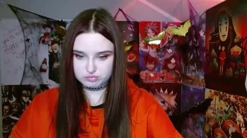 Snapshot of leraaa72 chatting on October 15, 7:08 am little secret online show from October 15, 7:08 am