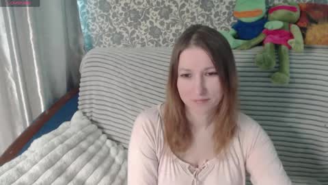 Snapshot of lesanamagic chatting on May 30, 1:19 pm LesanaMagic online show from May 30, 1:19 pm