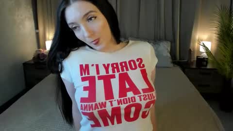 Lesley online show from November 21, 4:33 am