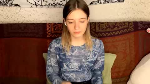 Sia online show from November 9, 11:19 am