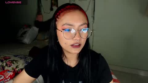 Leslie online show from July 8, 3:33 am