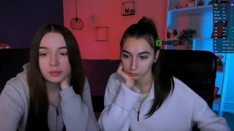 leslie_bird online show from January 16, 9:35 am