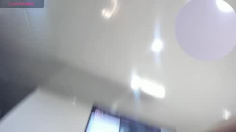 lesly_cutee online show from April 15, 1:40 pm