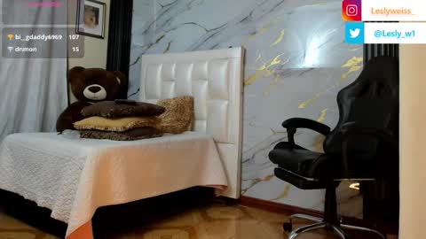 I am here from Monday to Friday from 730 am to 130 pm Colombia time and saturday from 500 am to 1000 am .... Soon Blue page online show from March 5, 11:39 am