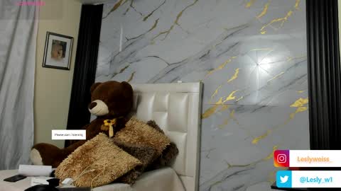 I am here from Monday to Friday from 730 am to 130 pm Colombia time and saturday from 500 am to 1000 am .... Soon Blue page online show from April 3, 11:41 am