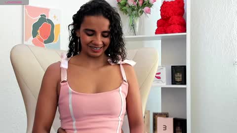 Lesly  online show from January 9, 7:50 pm