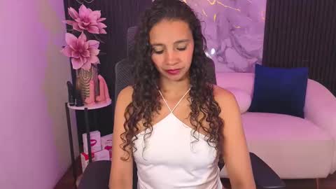 Lesly  online show from September 24, 4:27 am