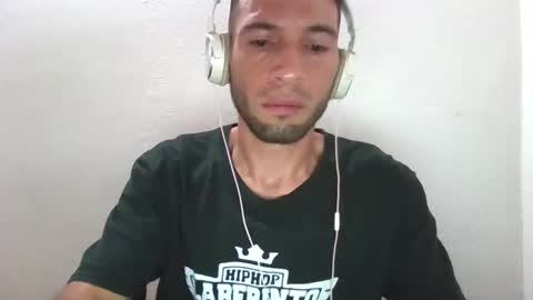 lester308209 online show from May 7, 7:47 am