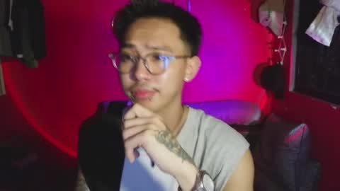 lesteryooo online show from April 14, 12:11 pm