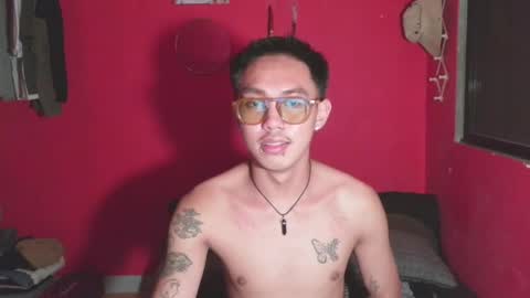 lesteryooo online show from April 15, 6:26 pm