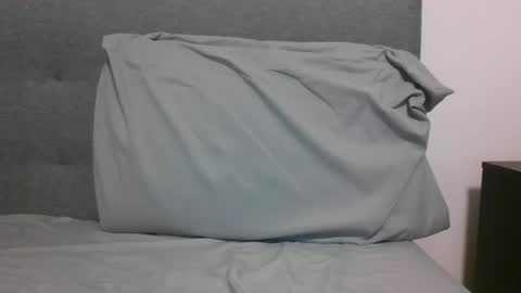 lets_play143 online show from April 14, 12:49 am