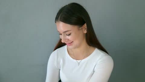 Snapshot of lette_emily chatting on September 11, 7:19 am Emily online show from September 11, 7:19 am