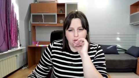 Naomi online show from February 10, 7:01 am