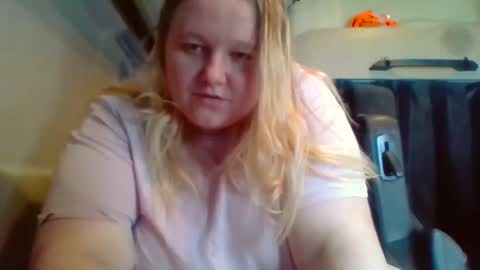 Snapshot of letty_denny chatting on February 28, 12:17 pm Letty online show from February 28, 12:17 pm