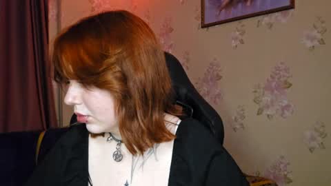 leventress online show from April 8, 4:07 pm