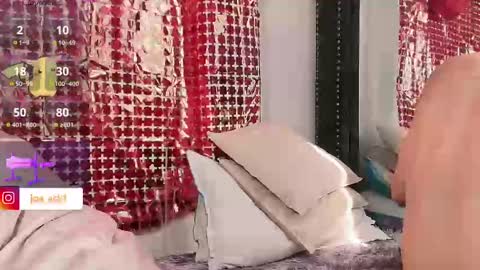 Levi  online show from February 17, 8:47 pm