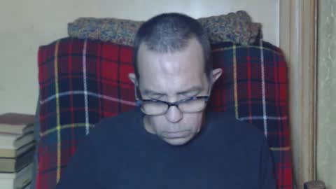 levon48 online show from December 11, 1:05 am