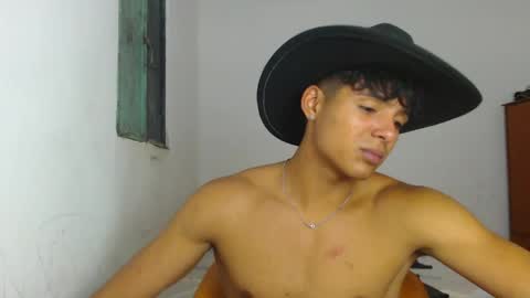i  am lewis ly EDUARDO MEMDOZA15 online show from June 4, 11:11 pm