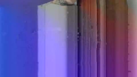 Snapshot of lewis_muscleee chatting on April 1, 2:58 pm blablablack online show from April 1, 2:58 pm